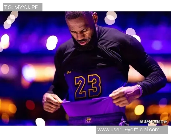 詹姆斯重返球队提升进攻实力海斯称这是对对手的又一巨大挑战 詹姆斯重返球队提升进攻实力海斯称这是对对手的又一巨大挑战